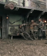 596.jpg