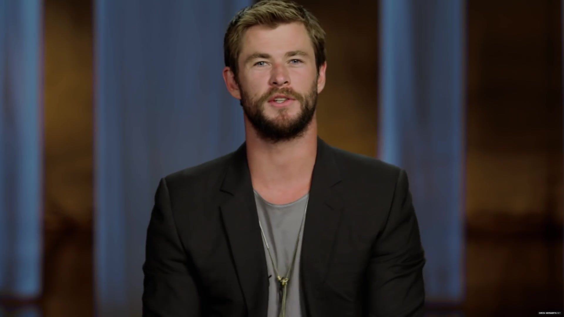 879.jpg