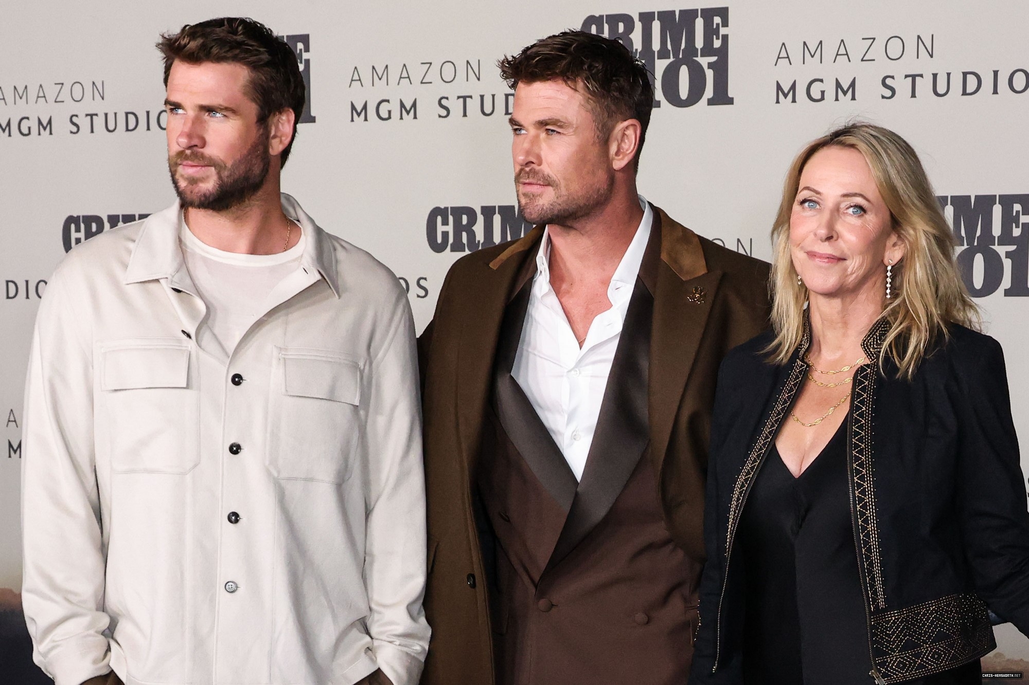 1813.jpg